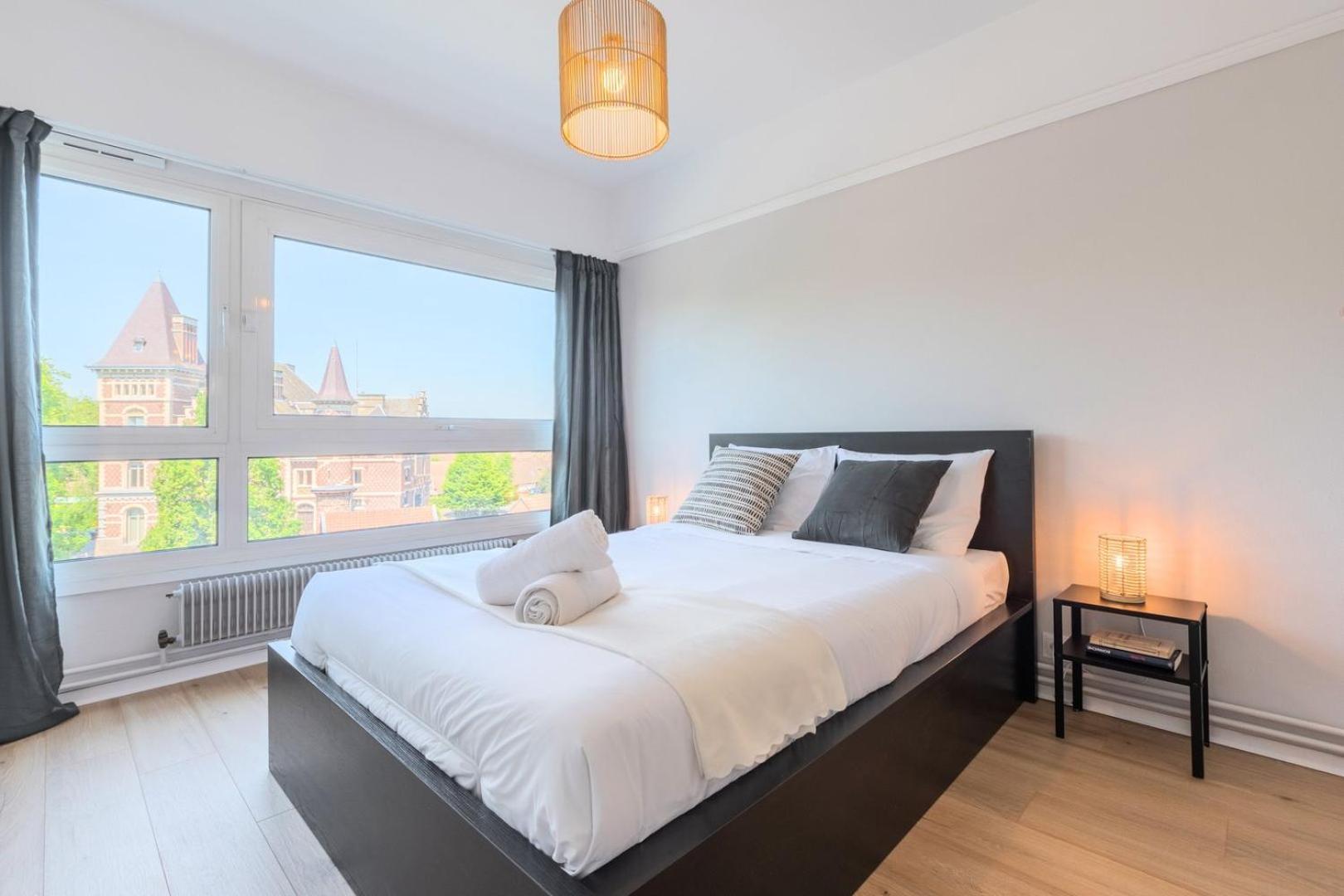 Spacious 3 Bedroom Apartment & Private Parking! Lambersart Exterior foto