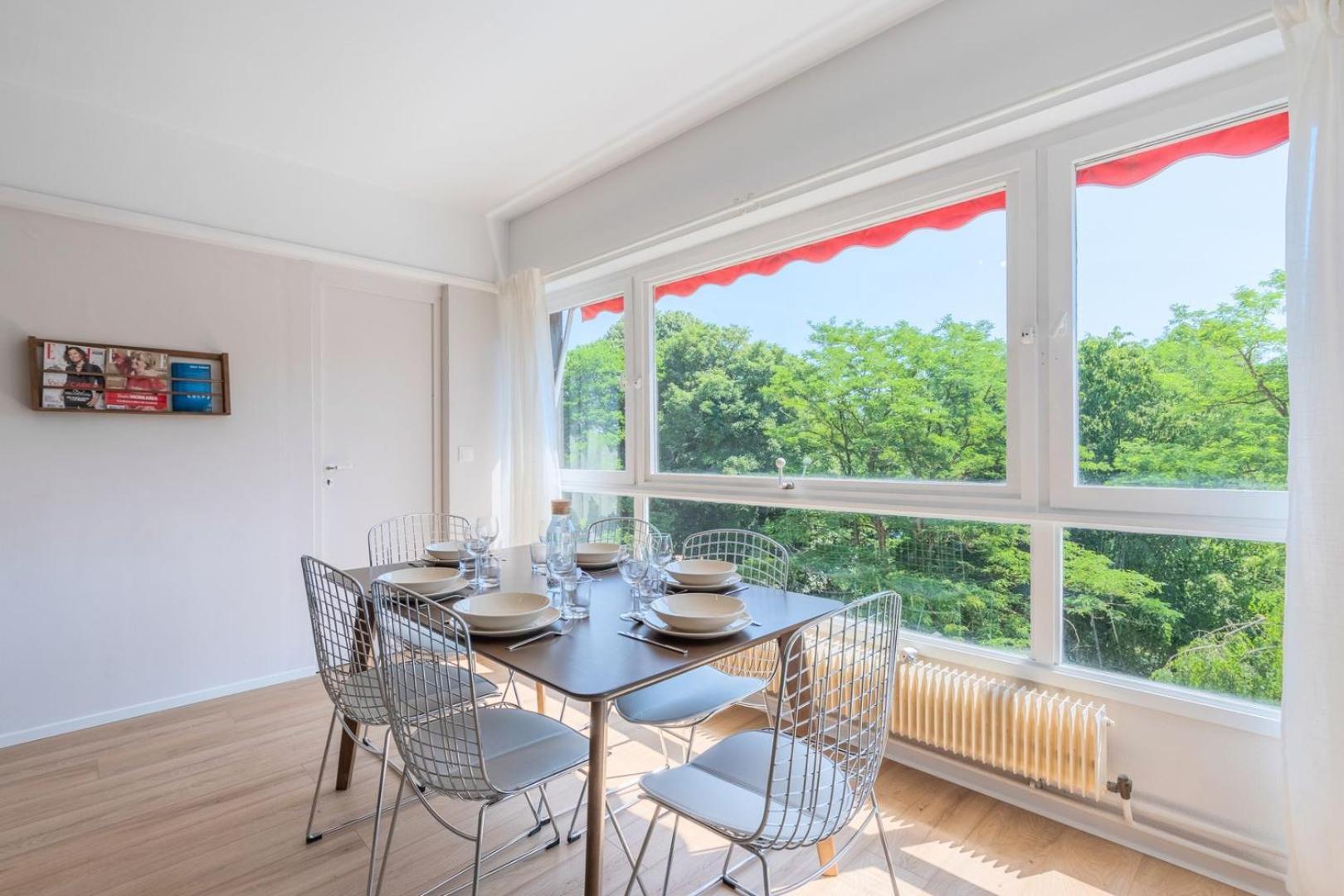 Spacious 3 Bedroom Apartment & Private Parking! Lambersart Exterior foto